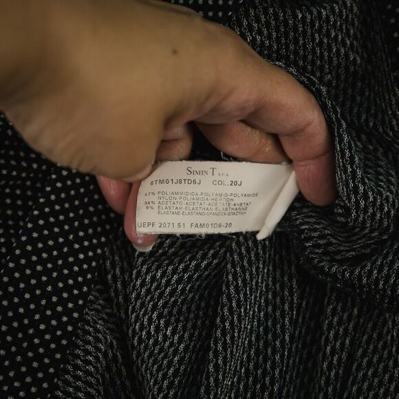 Armani Colleczioni Size 10 Black White Textured Print Crew Short Sleeve Knit Top - Picture 5 of 6